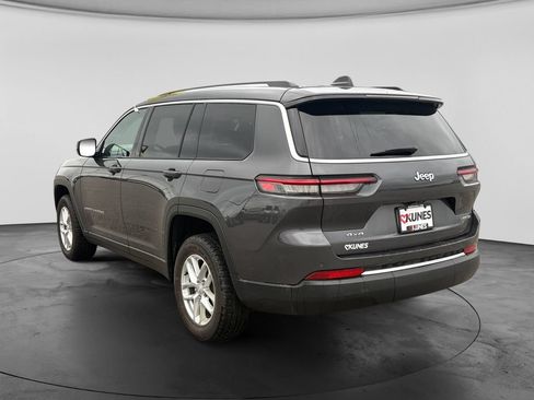 Used 2023 Jeep Grand Cherokee L Laredo AWD/4WD image 7