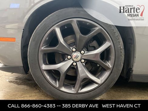 Used 2017 Dodge Challenger SXT Plus image 19