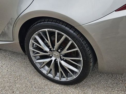 Used 2014 Lexus IS 250 RWD image 9
