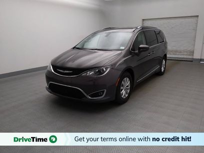 Used 2019 Chrysler Pacifica Touring-L