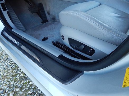 Used 2010 BMW 328i Sedan image 14