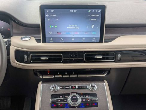 Used 2024 Lincoln Aviator Reserve w/ Equipment Group 201A AWD/4WD image 19