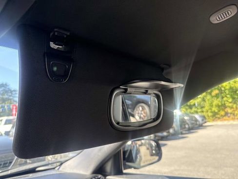 Used 2024 Jeep Compass Latitude image 28