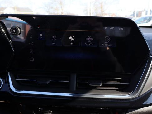 New 2026 Chevrolet Trax RS w/ Sunroof Package image 16