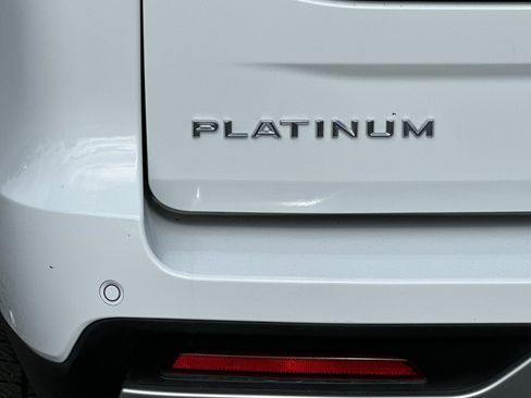 Used 2025 Ford Expedition Max Platinum AWD/4WD image 27