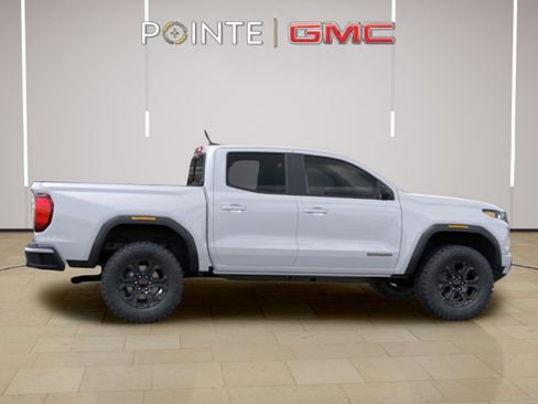 New 2025 GMC Canyon Elevation w/ Convenience Package image 10