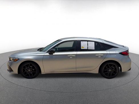 Used 2024 Honda Civic Sport image 9