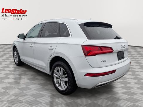 Used 2020 Audi Q5 2.0T Premium w/ Convenience Package AWD/4WD image 3