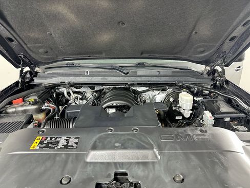 Used 2017 GMC Yukon Denali RWD image 33