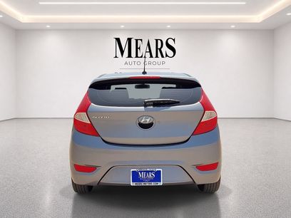 Used 2014 Hyundai Accent SE w/ Option Group 3