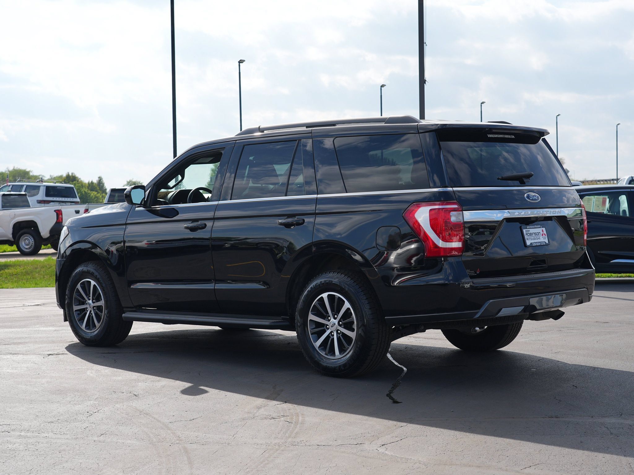 Used 2021 Ford Expedition XL AWD/4WD image 6