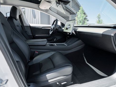 Used 2022 Tesla Model 3 Long Range AWD/4WD image 18