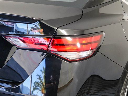 New 2025 Nissan Sentra SR image 9