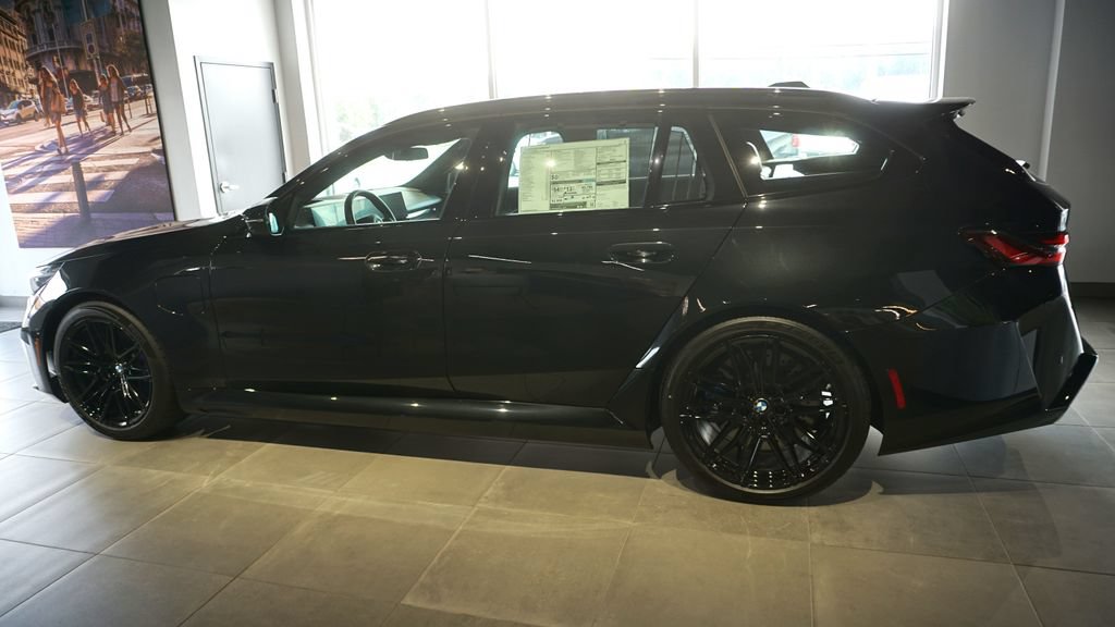 New 2027 BMW M5 Touring AWD/4WD image 8