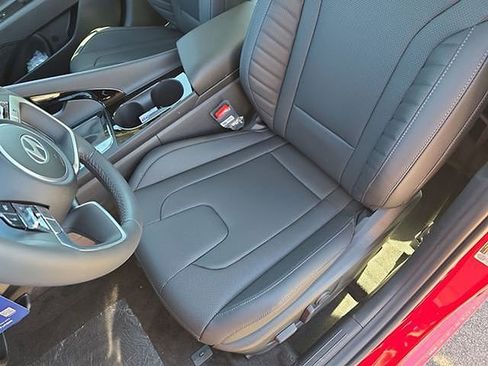 New 2026 Hyundai Elantra Limited image 26