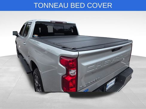 Used 2021 Chevrolet Silverado 1500 LT w/ Texas Edition Plus AWD/4WD image 31