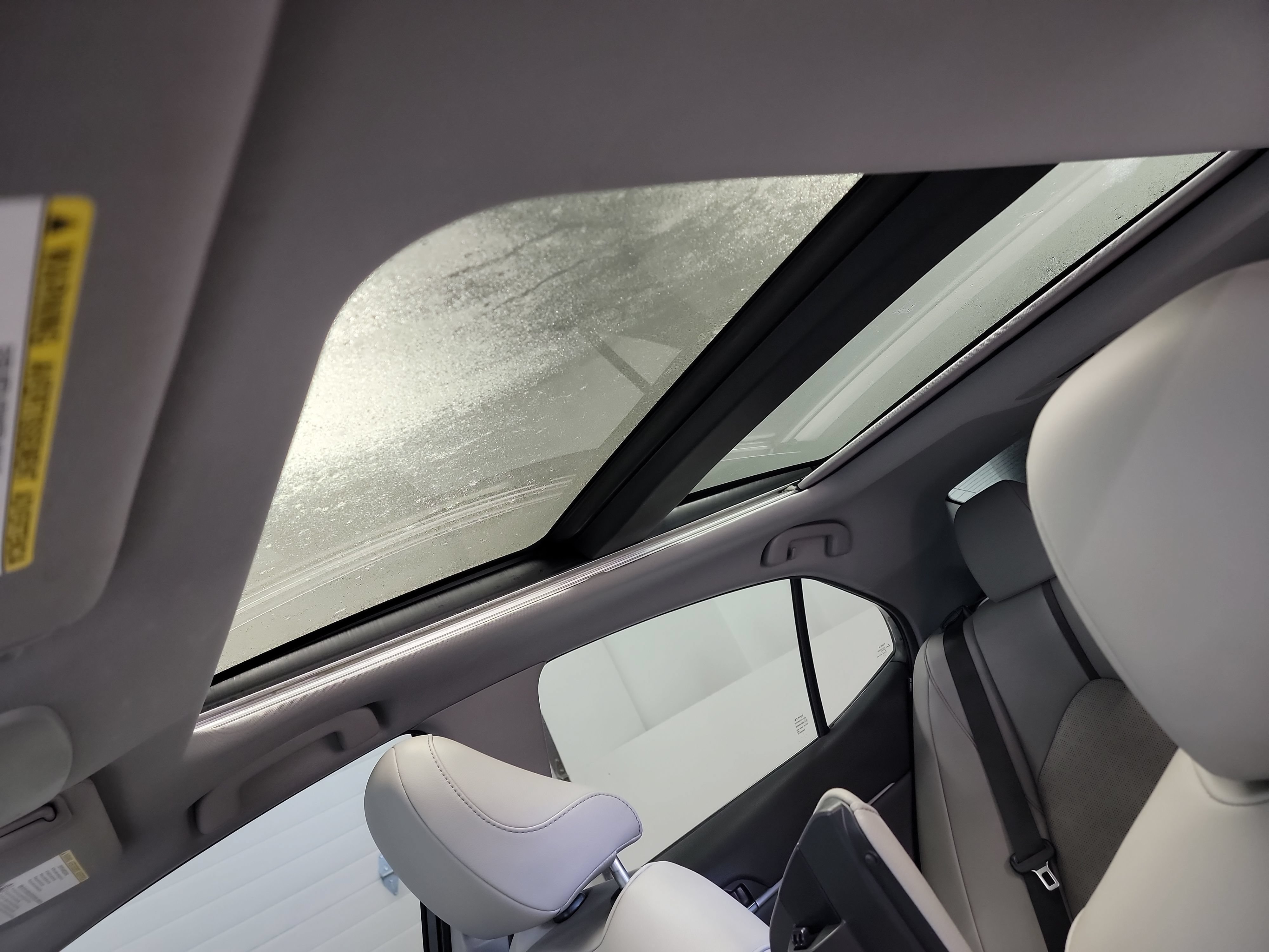 Used 2022 Toyota Camry XSE FWD image 24