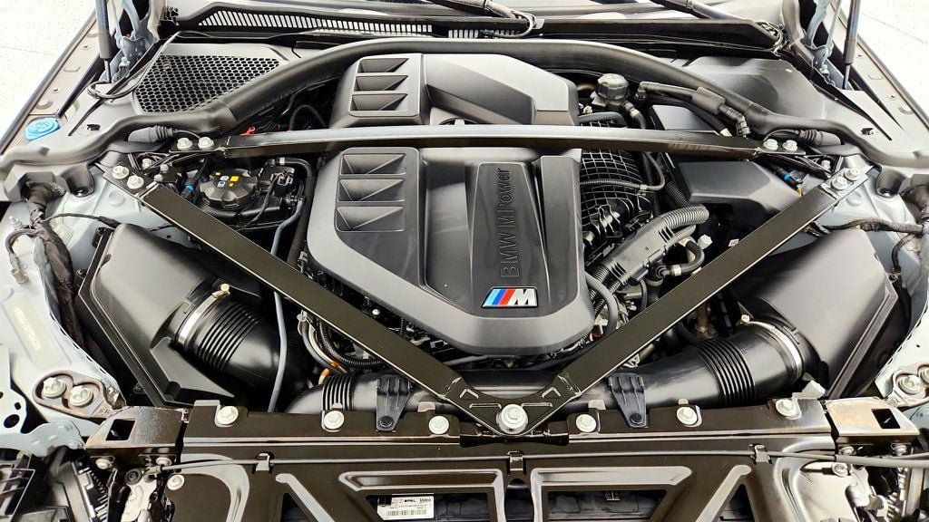 Used 2023 BMW M3 Competition w/ M Carbon Exterior Package AWD/4WD image 27