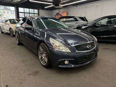 Used 2011 INFINITI G37 x Sedan w/ Premium Pkg AWD/4WD image 3