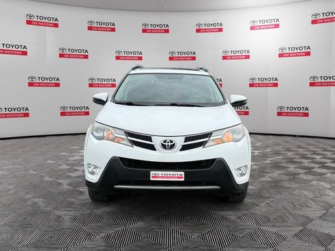 Used 2014 Toyota RAV4 XLE AWD/4WD image 2