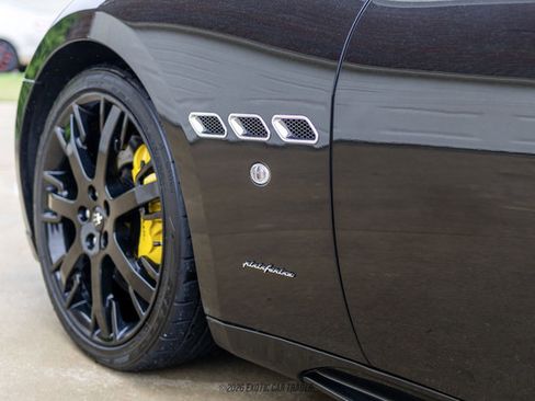 Used 2011 Maserati GranTurismo S RWD image 80