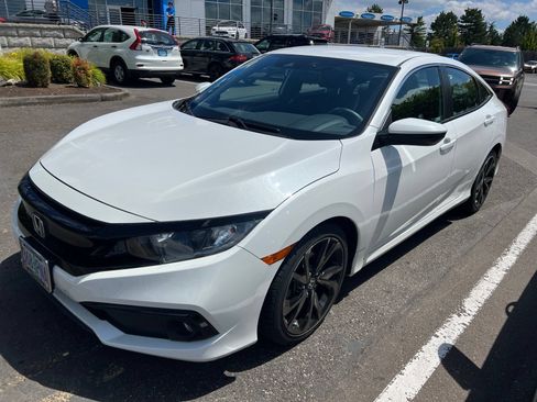 Used 2019 Honda Civic Sport image 1