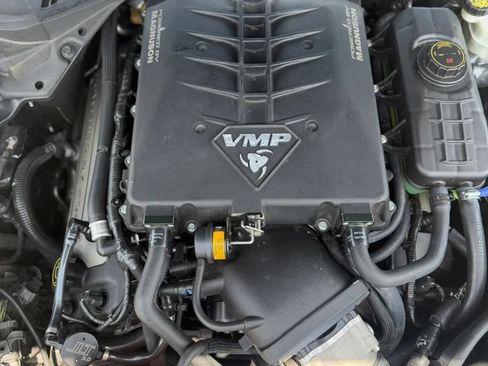 Used 2017 Ford Mustang GT Premium w/ Equipment Group 401A RWD image 8