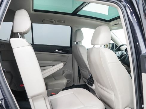 Used 2019 Volkswagen Atlas SEL AWD/4WD image 14