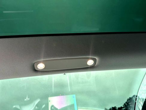 Used 2018 Tesla Model 3 Long Range image 25