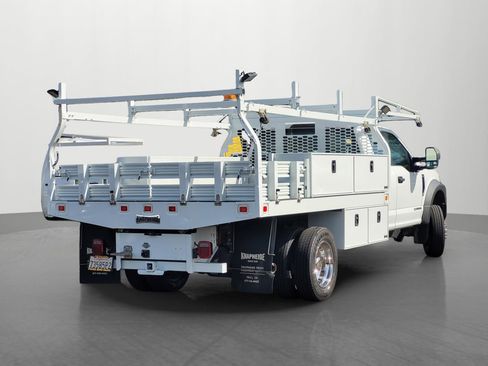 Used 2019 Ford F550 2WD SuperCab Super Duty image 4