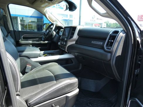 Used 2021 RAM 2500 Laramie w/ Body Color Bumper Group AWD/4WD image 16