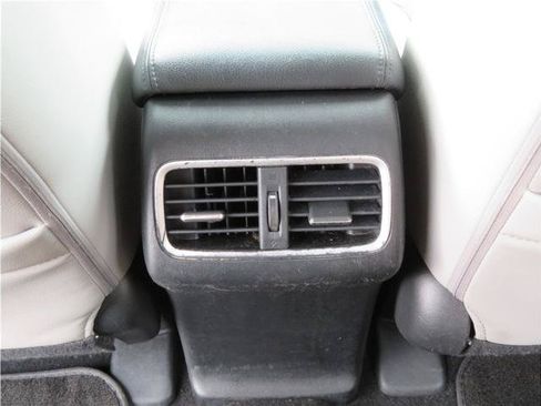 Used 2015 Honda CR-V EX-L image 10