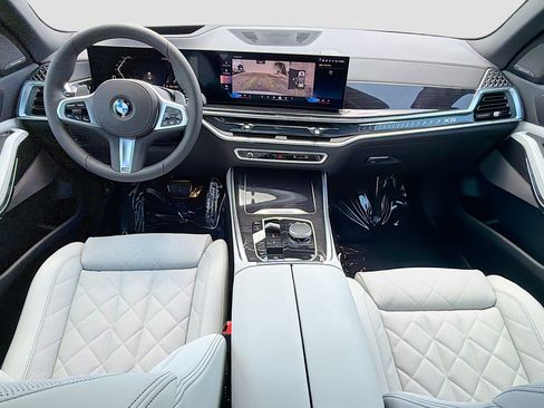 New 2026 BMW X5 xDrive40i w/ M Sport Package AWD/4WD image 15