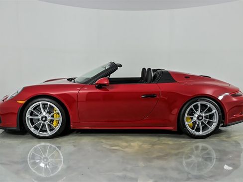 Used 2019 Porsche 911 Speedster RWD image 6