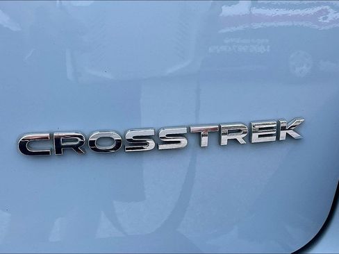 Used 2019 Subaru Crosstrek 2.0i Limited w/ Moonroof Package AWD/4WD image 10