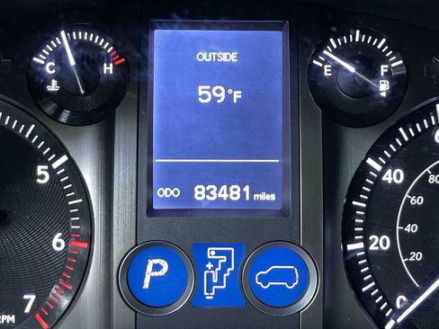 Used 2018 Lexus GX 460 image 19