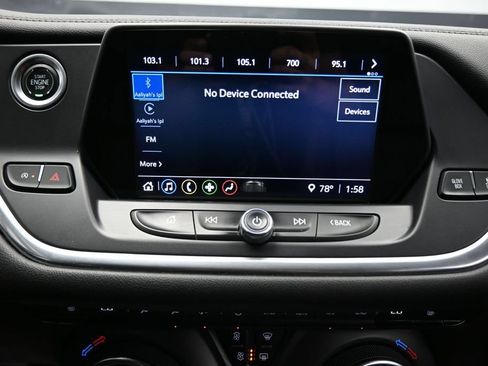 Used 2021 Chevrolet Blazer LT FWD image 19