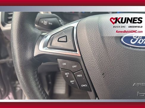 Used 2024 Ford Edge SEL image 28