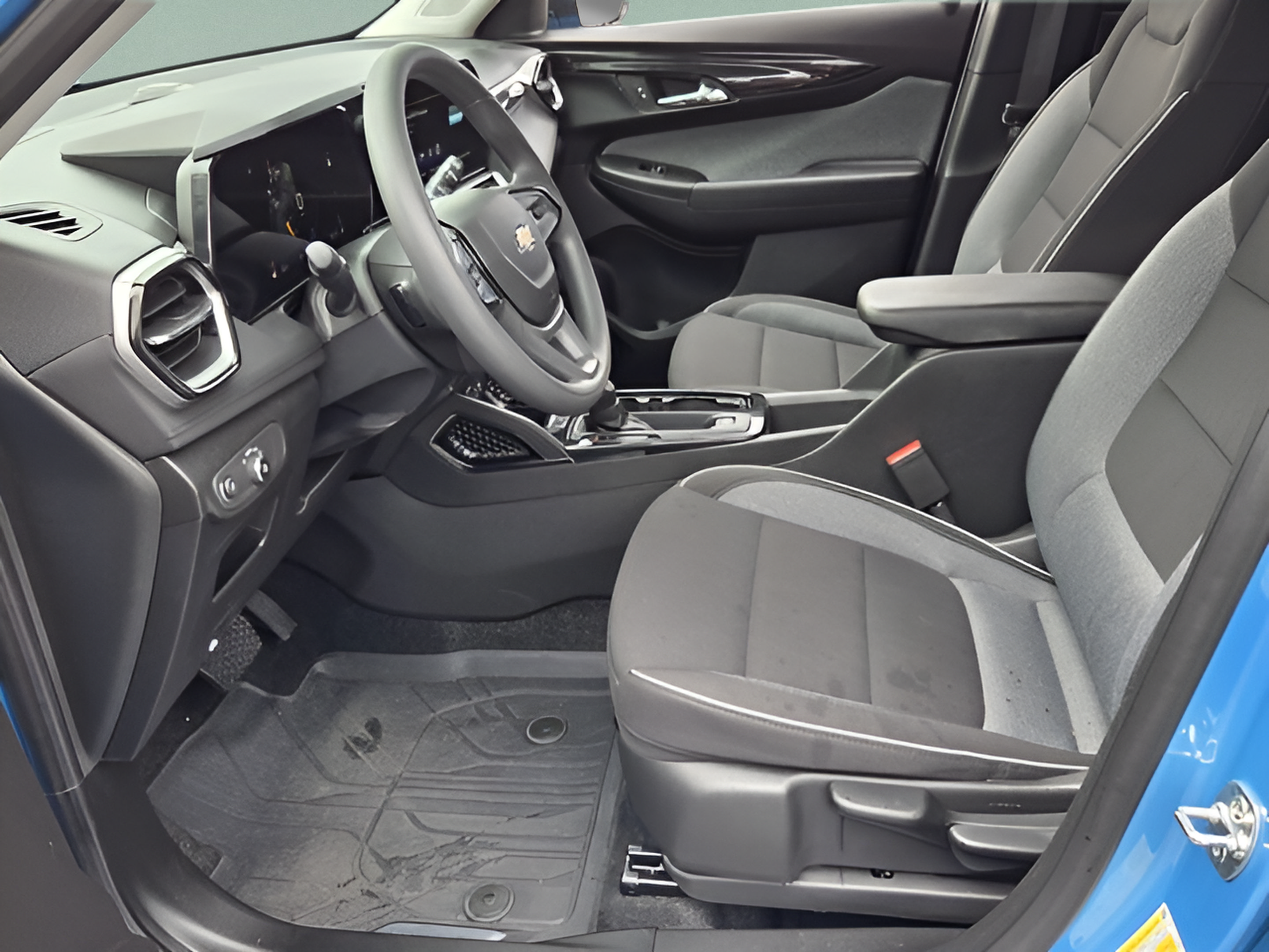 Certified 2026 Chevrolet TrailBlazer LS w/ LS Convenience Package FWD image 10