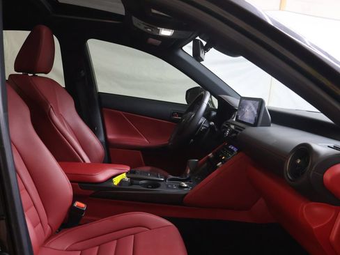 Used 2023 Lexus IS 350 F Sport RWD image 9