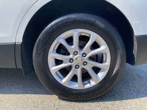 Used 2020 Chevrolet Equinox LS AWD/4WD image 10
