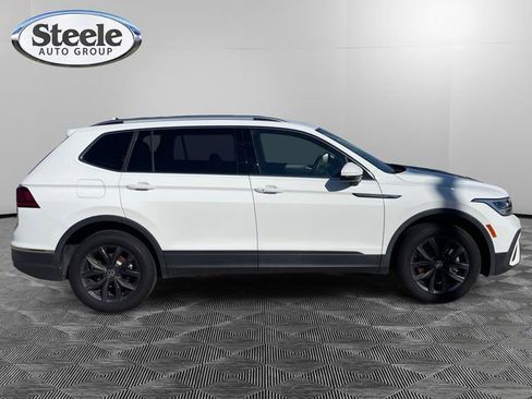 New 2024 Volkswagen Tiguan SE image 6