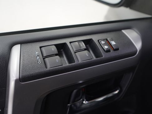 Used 2019 Toyota 4Runner SR5 Premium image 22