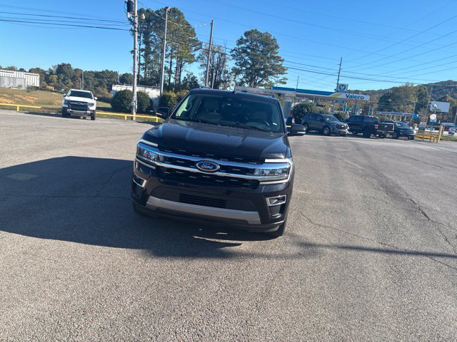 Certified 2024 Ford Expedition Limited RWD image 6