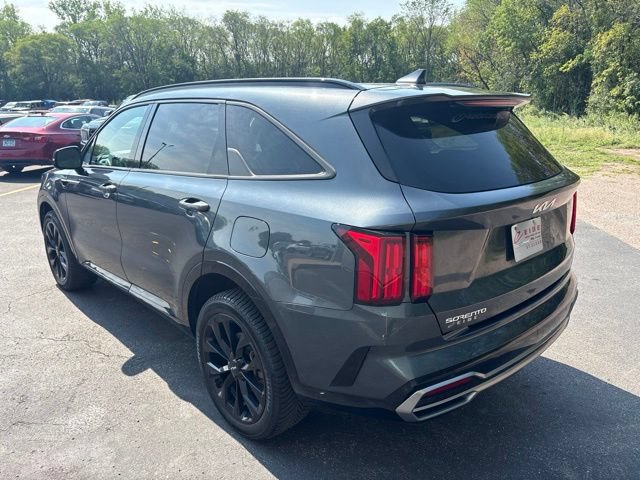 Used 2023 Kia Sorento SX AWD/4WD image 6