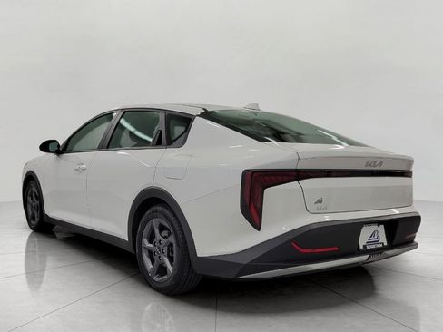 Used 2025 Kia K4 FWD image 47