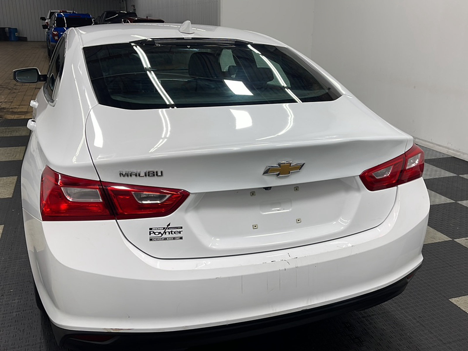 Used 2023 Chevrolet Malibu LT FWD image 3