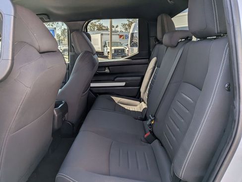 Used 2024 Toyota Tacoma TRD Off-Road image 27