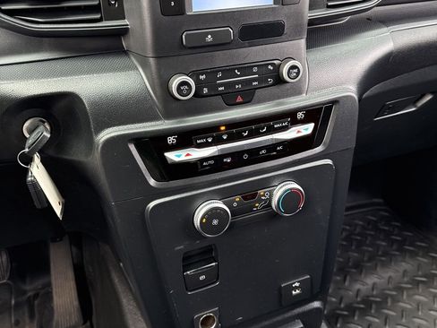 Used 2021 Ford Explorer 4WD Police Interceptor w/ Ultimate Wiring Package image 16