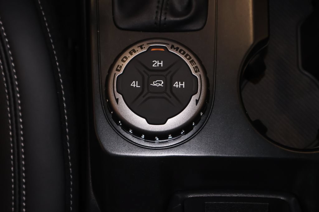 New 2026 Ford Bronco Outer Banks AWD/4WD image 29